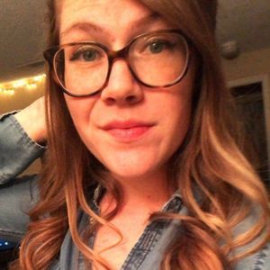 Meet your Posher, Linzie